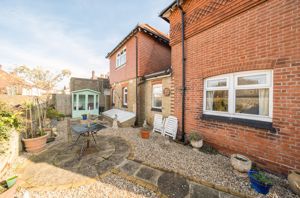 Photo 7- click for photo gallery